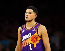 开云体育app-加拿大男篮力克爵士，布克绝境逆转