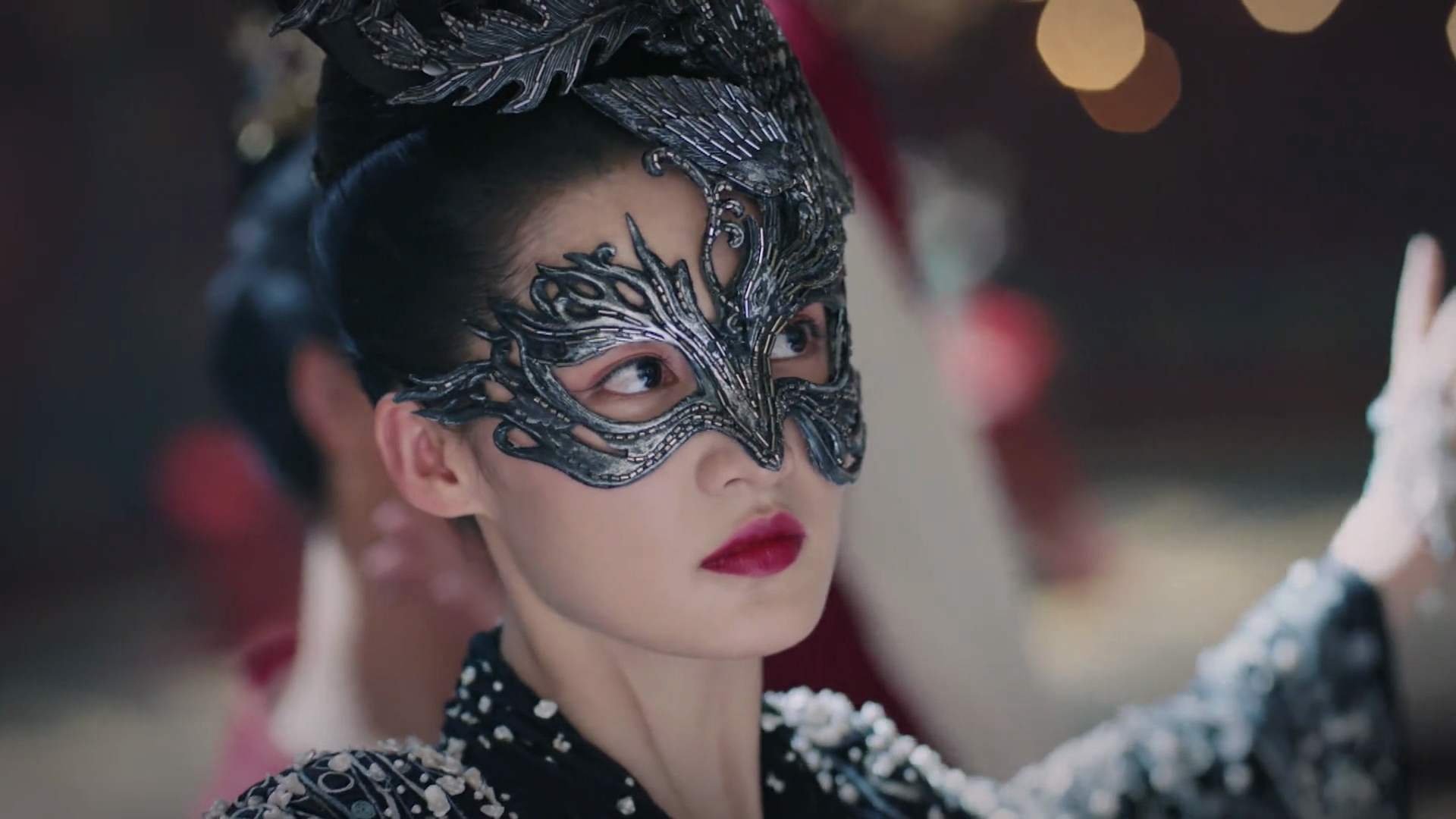 北欧巨兽与欧冠荣光，哈兰德的双线战场