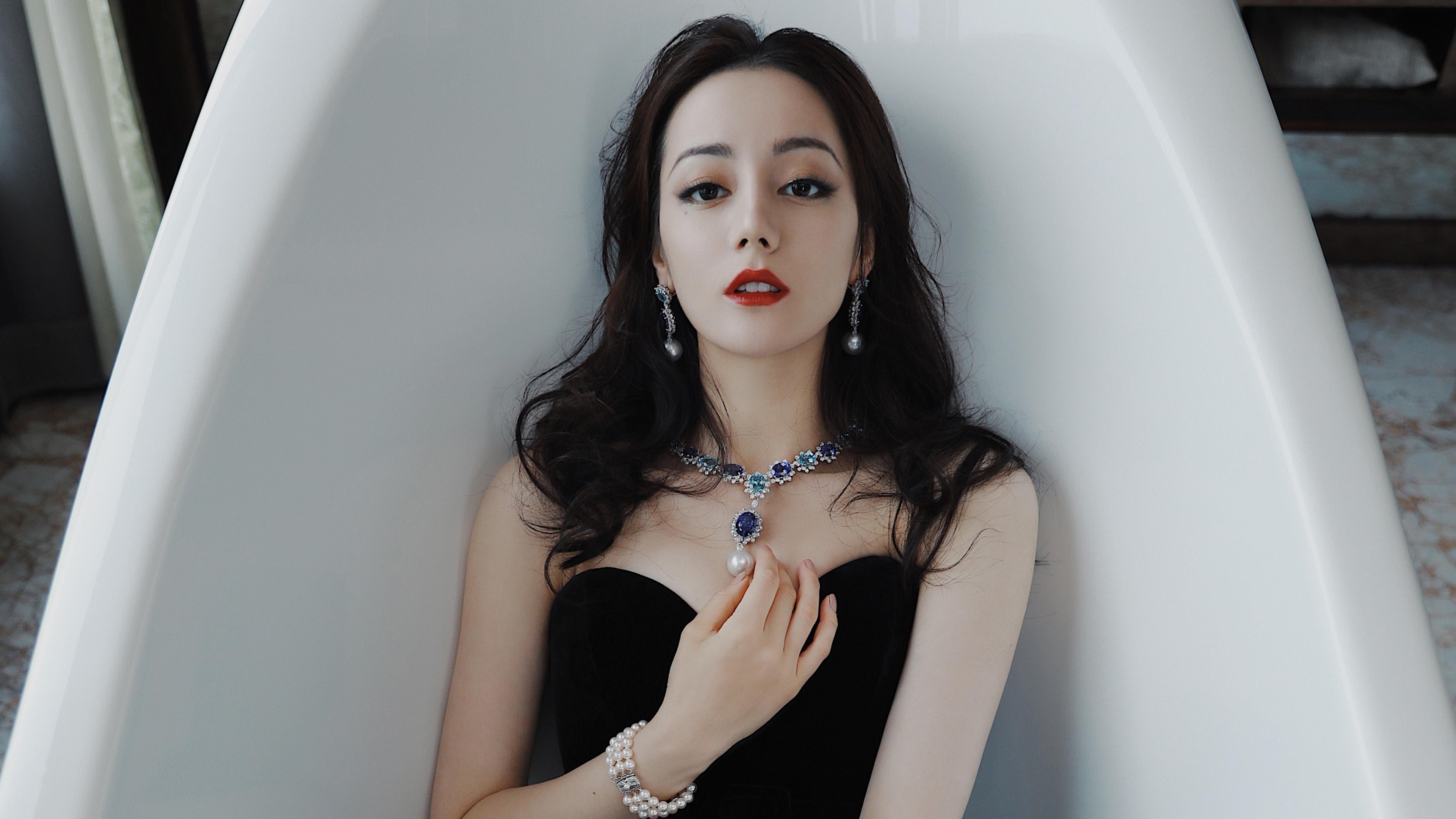 平行时空的终场哨，C罗同时绝杀尼日利亚与韩国的永恒三分钟