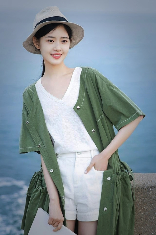 第27分钟，比赛就已结束，当本泽马的左脚划破都柏林的雨夜